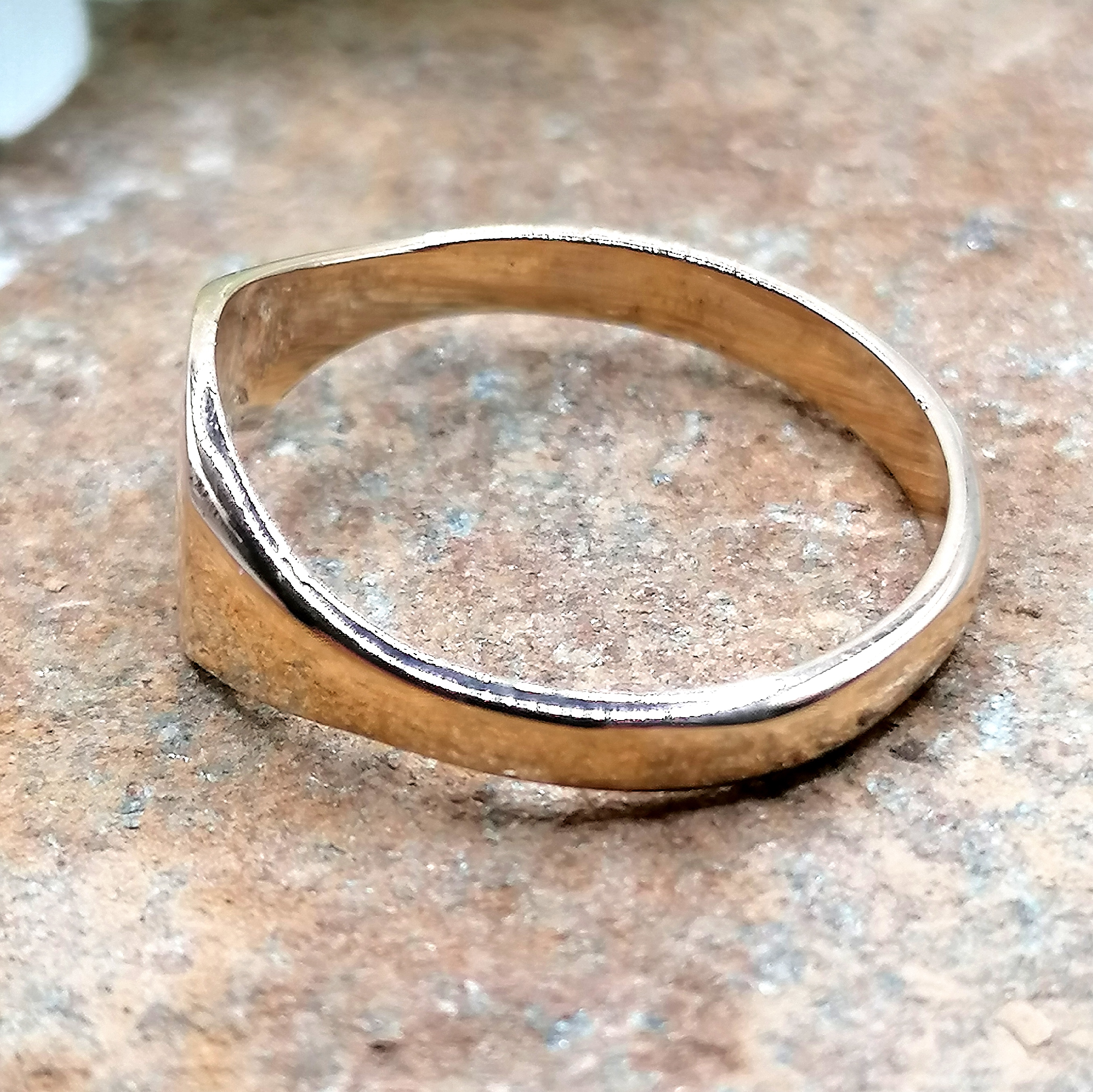 Ladies gold signet ring