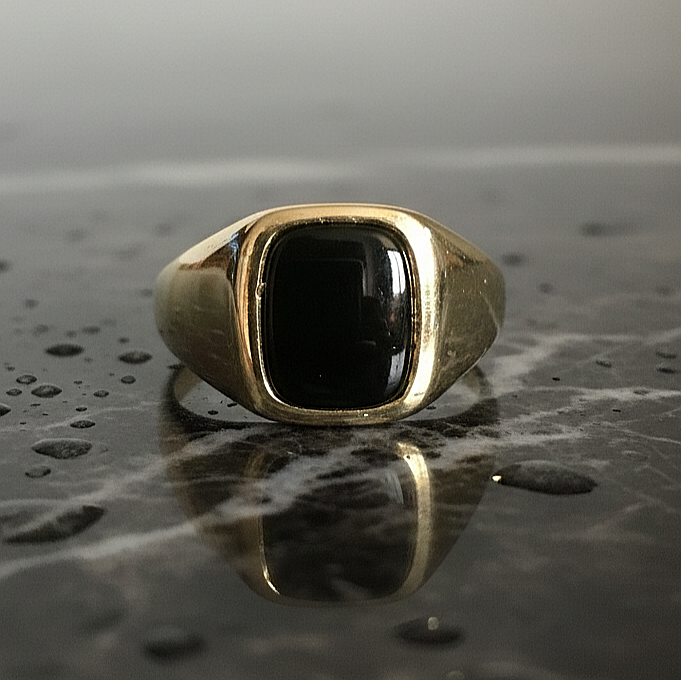 Mans cushion shaped Black Onyx Ring